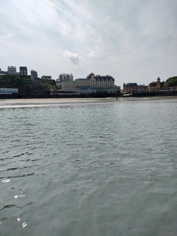 Entre Mer Et Montagne Granville Exteriér fotografie