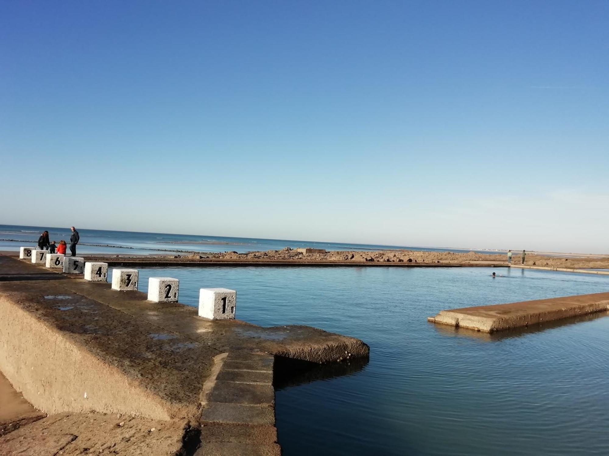 Entre Mer Et Montagne Granville Exteriér fotografie